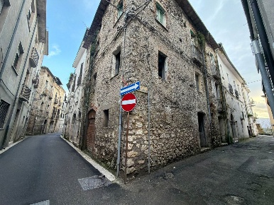 Foto Appartamento in Via Roma snc, Pontecorvo Centro di 270 m² con 4 locali