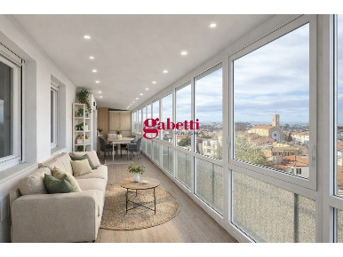 Foto Appartamento a Rimini Centro Storico di 200 m² con 5 locali in vendita