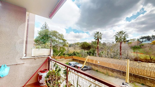 Foto Appartamento in Via dei Bonacolsi 9, Roma Pisana - Bravetta di 65 m²