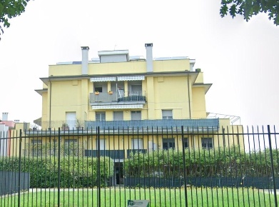 Foto Appartamento a Cerro Maggiore Centro di 120 m² con 3 locali in vendita