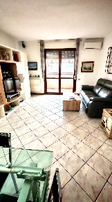 Foto Appartamento a Massa Centro di 120 m² con 5 locali in vendita