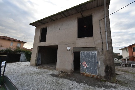 Foto Casa indipendente a Vecchiano Vecchiano Nodica di 140 m² con 5 locali