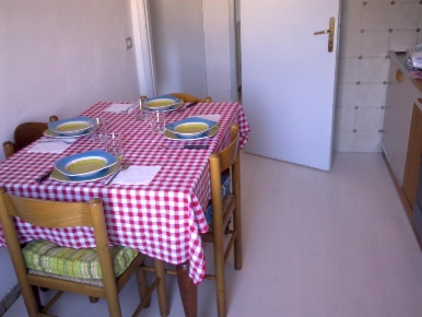 Foto Appartamento a Massa Ronchi - Poveromo di 60 m² con 4 locali