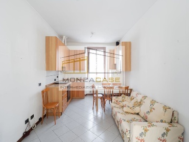 Foto Appartamento in Via Volta, Lissone Centro Storico di 50 m² in vendita