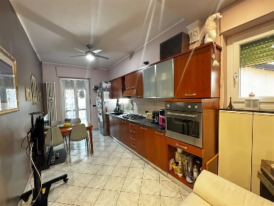 Foto Appartamento a Moncalieri di 75 m² con 3 locali in vendita