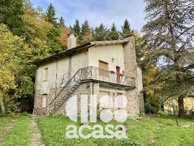 Foto Appartamento a Verghereto Centro di 126 m² con 4 locali in vendita