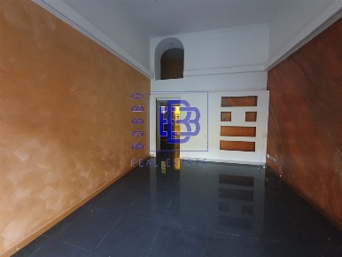 Foto Negozio in Viale Piave, Milano Porta Venezia di 50 m² con 2 locali