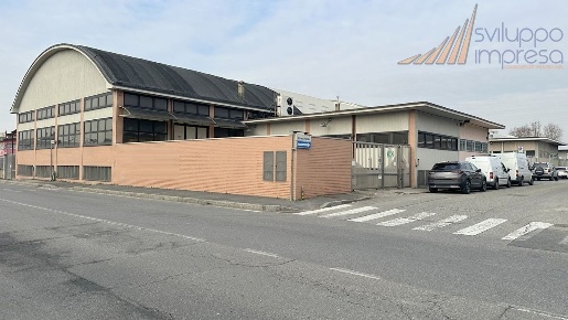 Foto Capannone industriale in Via Martini, Cinisello Balsamo di 724 m²