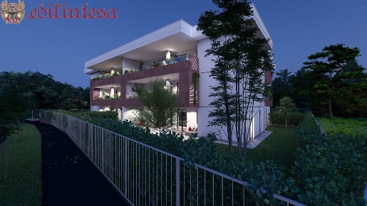 Foto Attico in via toscana, Biassono Centro di 150 m² con 4 locali