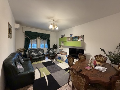 Foto Appartamento a Ravenna di 133 m² con 4 locali in vendita