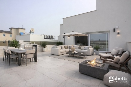 Foto Attico a Cattolica di 202 m² con 5 locali in vendita