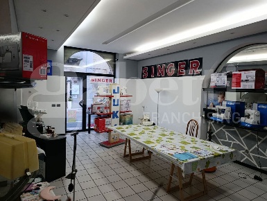 Foto Negozio in Via Mariannina SchininÃ  125, Ragusa San Luigi - Archimede