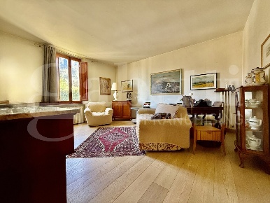 Foto Casa indipendente a Fucecchio Centro di 140 m² con 8 locali in vendita