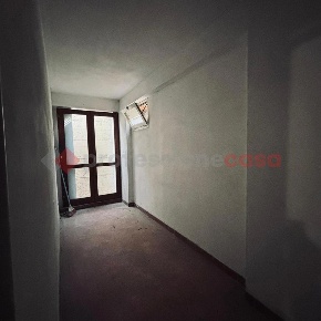 Foto Magazzino in via Grazia Deledda, Pistoia Vergine di 9 m² con 1 locali