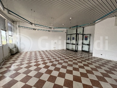 Foto Ufficio in Via dei Frassini 21, Vicenza San Lazzaro di 235 m²