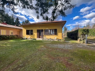 Foto Villa unifamiliare in Mammianese, Marliana di 130 m² con 5 locali