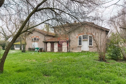 Foto Villa unifamiliare a San Mauro Pascoli di 340 m² con 6 locali