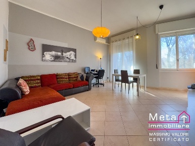 Foto Appartamento in Via Piadena, San Donato Milanese Centro di 105 m²