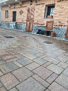 Foto Rustico a Novara di 220 m² con 4 locali in vendita