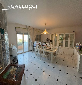 Foto Appartamento in via anton ludovico antinori 21, Pescara di 223 m²