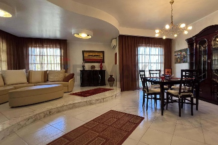 Foto Appartamento in Strada Vicinale Cassarà 5/1, Monreale Centro di 160 m²