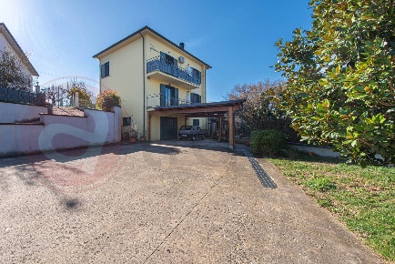 Foto Villa unifamiliare in contrada Morelli, Arpino Marziale Morelli