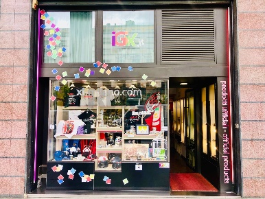 Foto Attività commerciale in Piazza Generale Armando Diaz 6, Milano Duomo