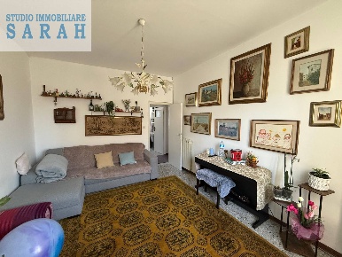 Foto Appartamento in Via Verdi 100, Viareggio Centro di 100 m² con 5 locali