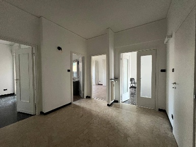 Foto Appartamento in Viale Pio Vii, Genova Quarto di 115 m² con 5 locali