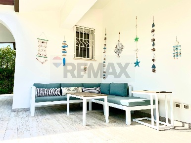 Foto Villa unifamiliare a Forte dei Marmi Centro di 237 m² con 7 locali