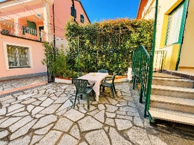 Foto Appartamento in Via Roma, San Bartolomeo al Mare Centro di 60 m²