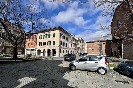 immagine annuncio 1 di 8