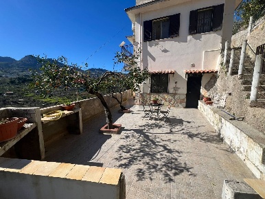 Foto Case semi ndipendenti in S.S. 186 KM 13, Monreale Centro di 244 m²