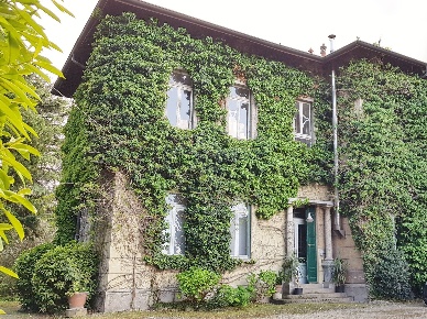 Foto Appartamento in Via Mazzini 43/45, Cornate d'Adda Porto D'adda