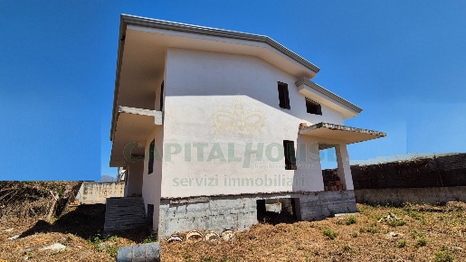 Foto Villa a schiera a Portico di Caserta Centro di 102 m² con 4 locali