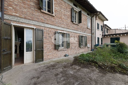 Foto Appartamento in Cascina Cucchetta 8, Leno di 110 m² con 3 locali