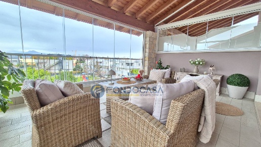 Foto Appartamento a Peschiera del Garda di 120 m² con 3 locali in vendita