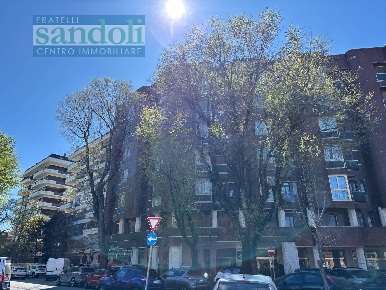 Foto Appartamento in Corso San Martino, Vercelli Centro di 100 m²