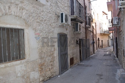 Foto Casa indipendente in Via Fascilla 24-26, Bitritto di 66 m² in vendita