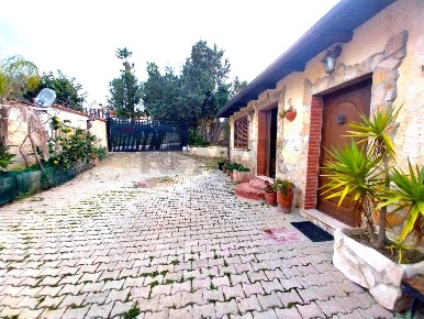 Foto Case semi ndipendenti in Contrada Costa Pisone int. 2 piano terra,