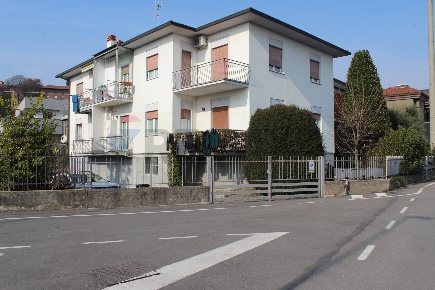 Foto Appartamento in via verdi 2, Presezzo di 85 m² con 3 locali in vendita