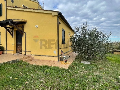 Foto Appartamento a Serra de' Conti Osteria di 45 m² con 3 locali