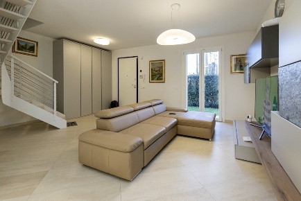 Foto Villa unifamiliare in Via Don Bardini 27, Montignoso Cinquale