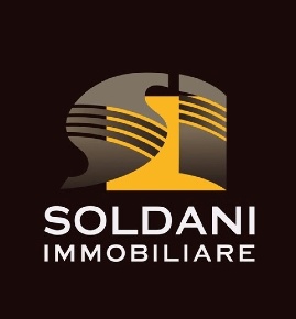 Foto Negozio in VIA LAUDESI 10, Pistoia Centro Storico di 100 m² in affitto