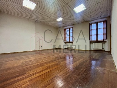 Foto Appartamento in Via Croix-de-Ville 40, Aosta Centro di 87 m²