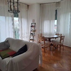 Foto Appartamento a Padova di 165 m² con 6 locali in vendita