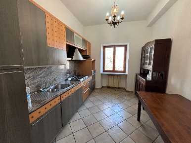 Foto Appartamento in Via Carlo Alberto 27, Torino Via Roma di 110 m²