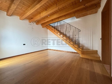 Foto Appartamento a Pieve del Grappa Crespano Del Grappa di 85 m²
