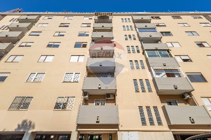 Foto Appartamento in Via Della Costituente, Bari Poggiofranco di 139 m²
