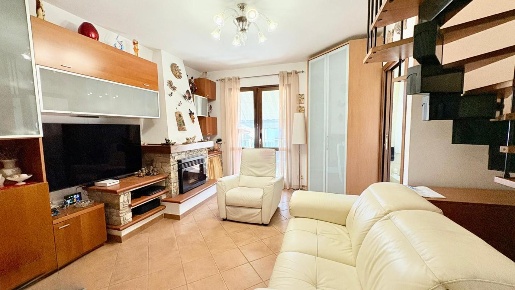 Foto Appartamento a Lucca San Pietro a Vico - San Cassiano di 110 m²